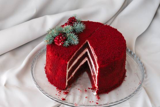 delicious red velvet cake